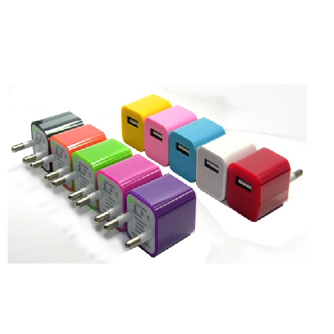 Adafter COLOR USB CHARGER - SQUARE ( 700 mA )  63904