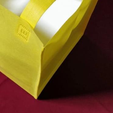 

Tas hajatan,bingkisan,nasi,kue tas besek handle lipat box 32cmx27cm - Merah