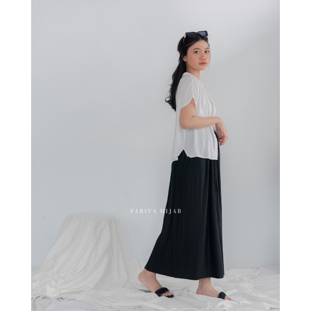 KYLA SKIRT ROK FORMAL SEMI SPAN PLISKET PLEATED-Black