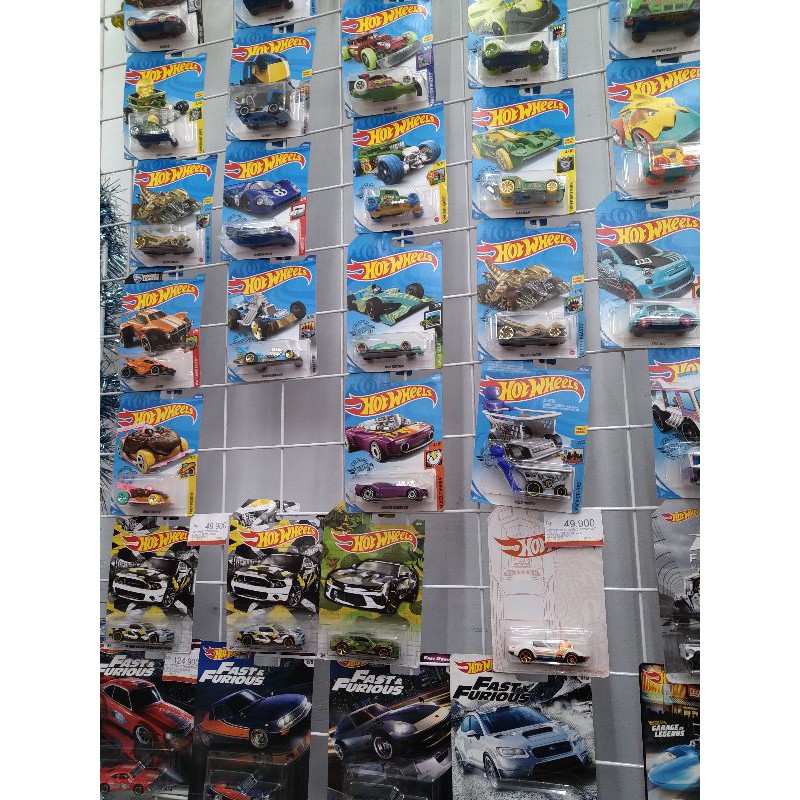 HOTWHEELS CAR SPORT LIMITED EDITION
