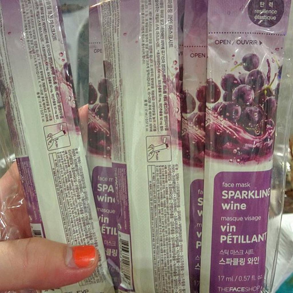 The Face Shop Sparkling Wine Face Mask