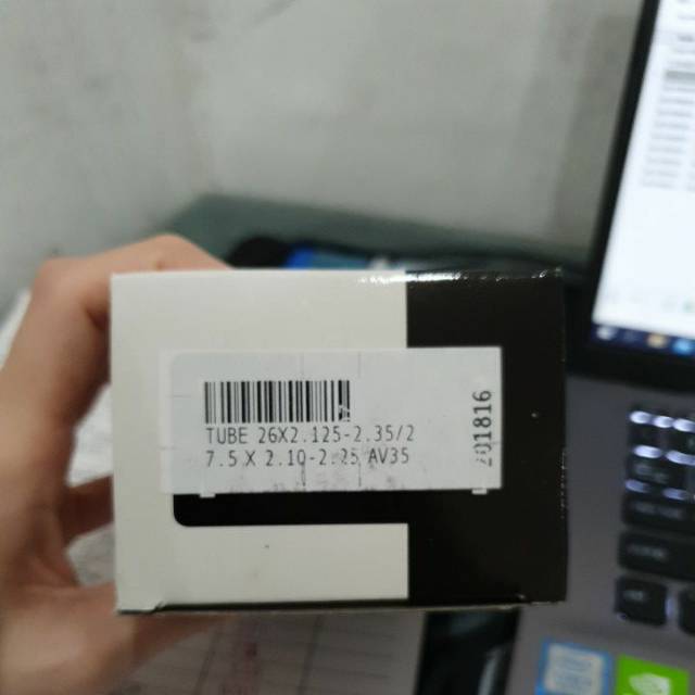 Tube deli Ban dalam sepeda 26 x 2.125 - 2.35 / 27.5 x 2.10 - 2.25 AV dos polygon