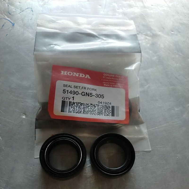 Seal Shock Grand 51490-GN5-305