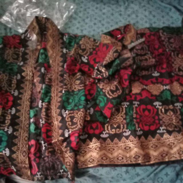 Sarimbit Couple Batik