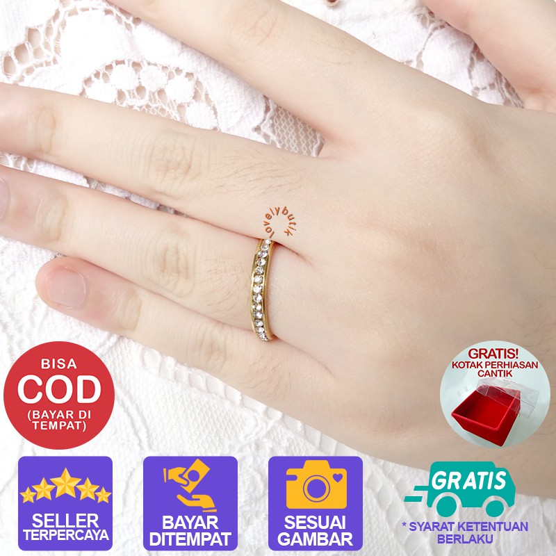 Lovelybutik Cincin Titanium Anti karat Astrantia Cincin WanitaTitanium Model Permata Disekeliling