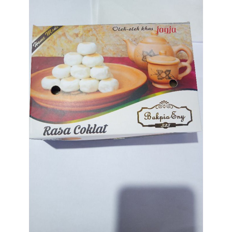 

Bakpia eni coklat kering