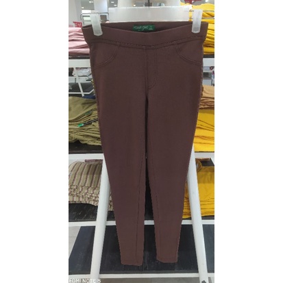 jegging point one cewek