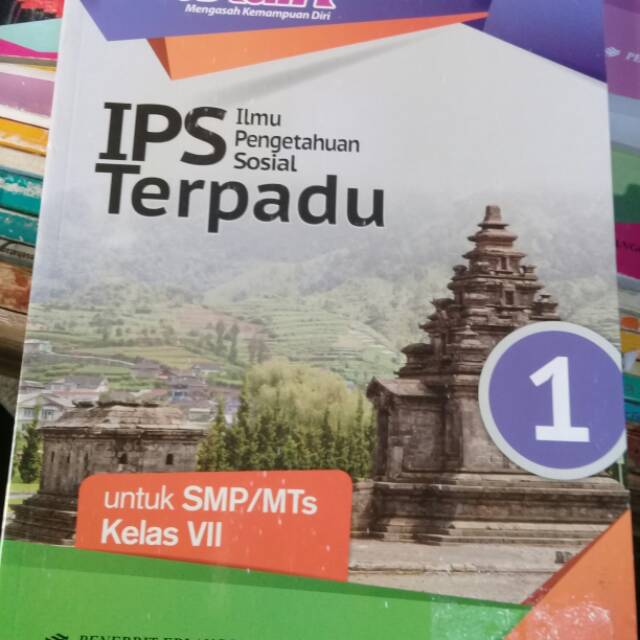 Mandiri IPS KELAS 7 SMP.