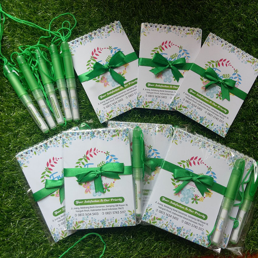 

Souvenir Notebook Custom Spiral GRATIS BOLPOIN BERLOGO Custom