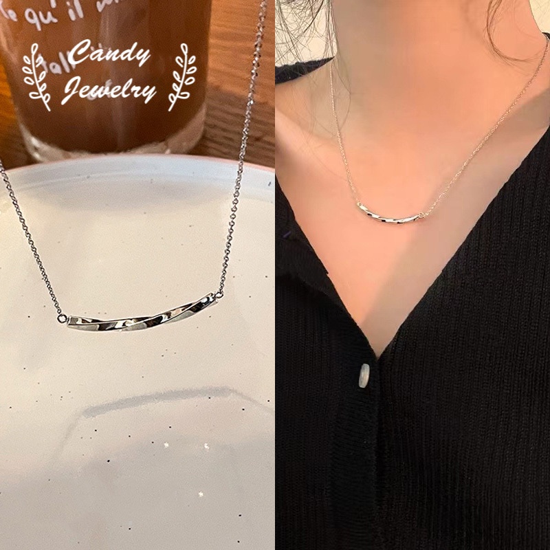 Kalung Rantai Klavikula Desain Smile Gaya Korea Untuk Wanita