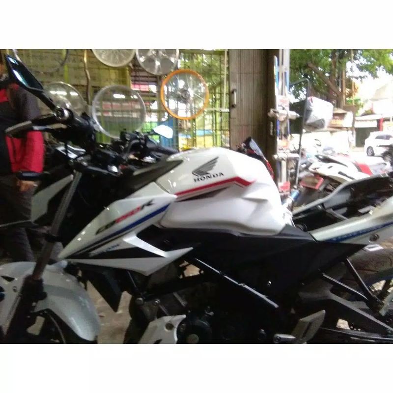 COVER TANGKI NEW CB150R KONDOM TANGKI NEW CB150R STREETFIRE
