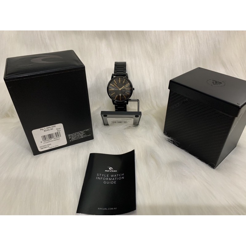 Preloved - Jam Tangan Rip Curl