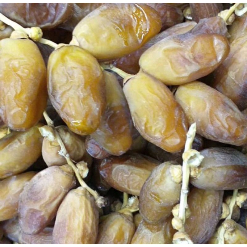

kurma Tunis tangkai 1kg