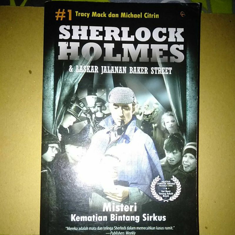 Novel Sherlock Holmes (preloved)