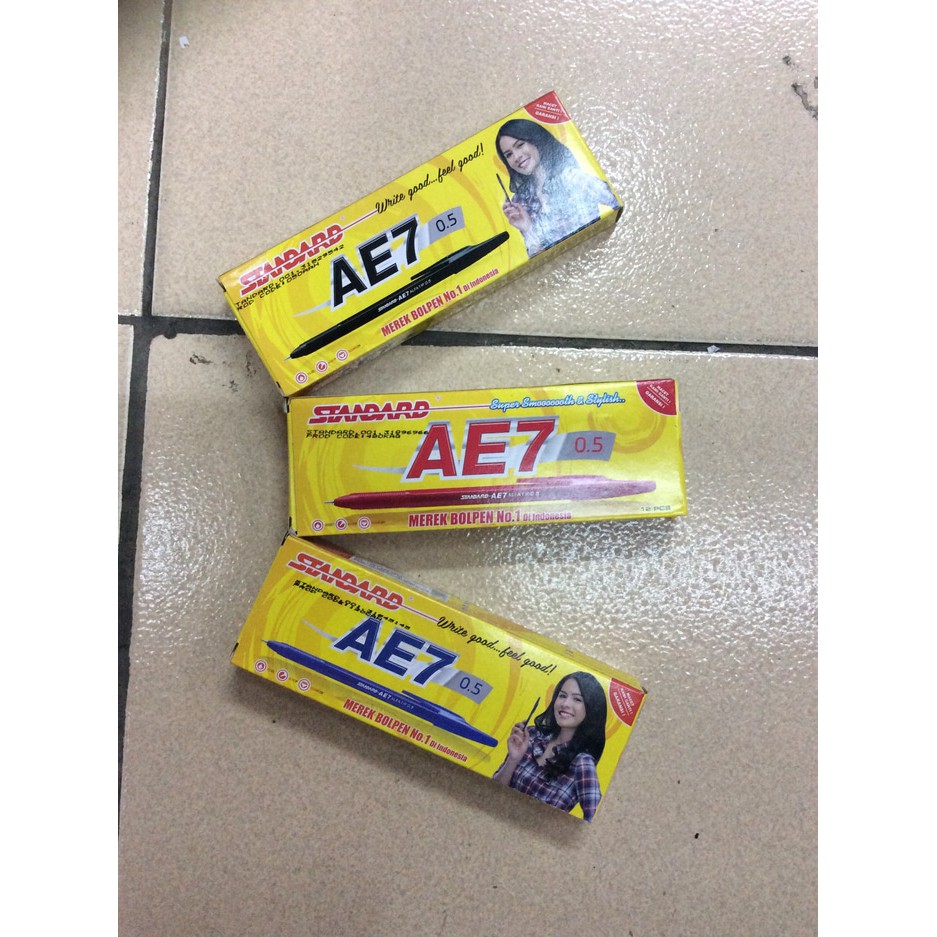 

Pen / Pena / Ballpoint AE7( per lusin)