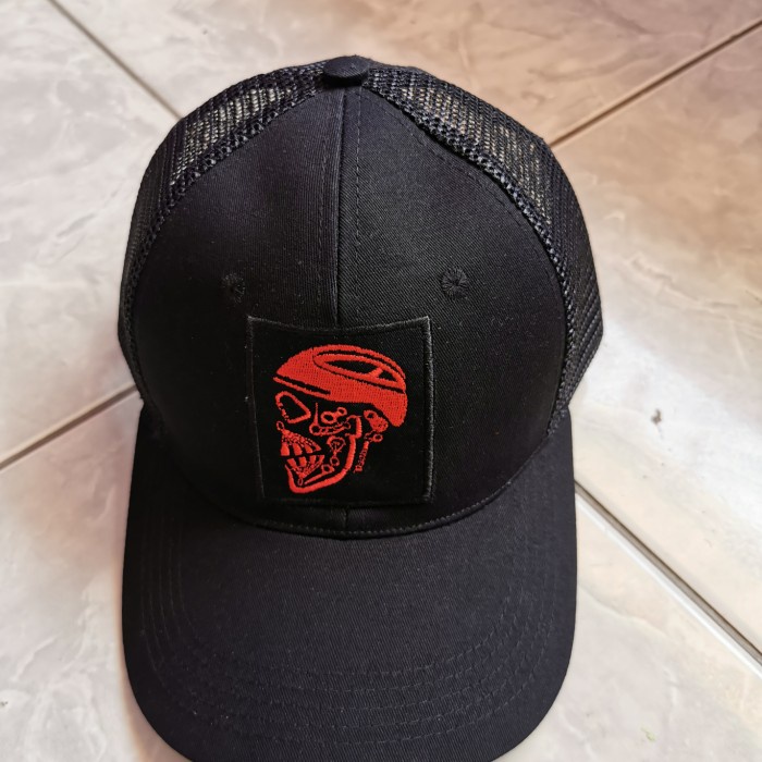 Topi Outdor - Topi Trucker Mountain Hardwear Salomon Outdoor Research Patagonia Tnf