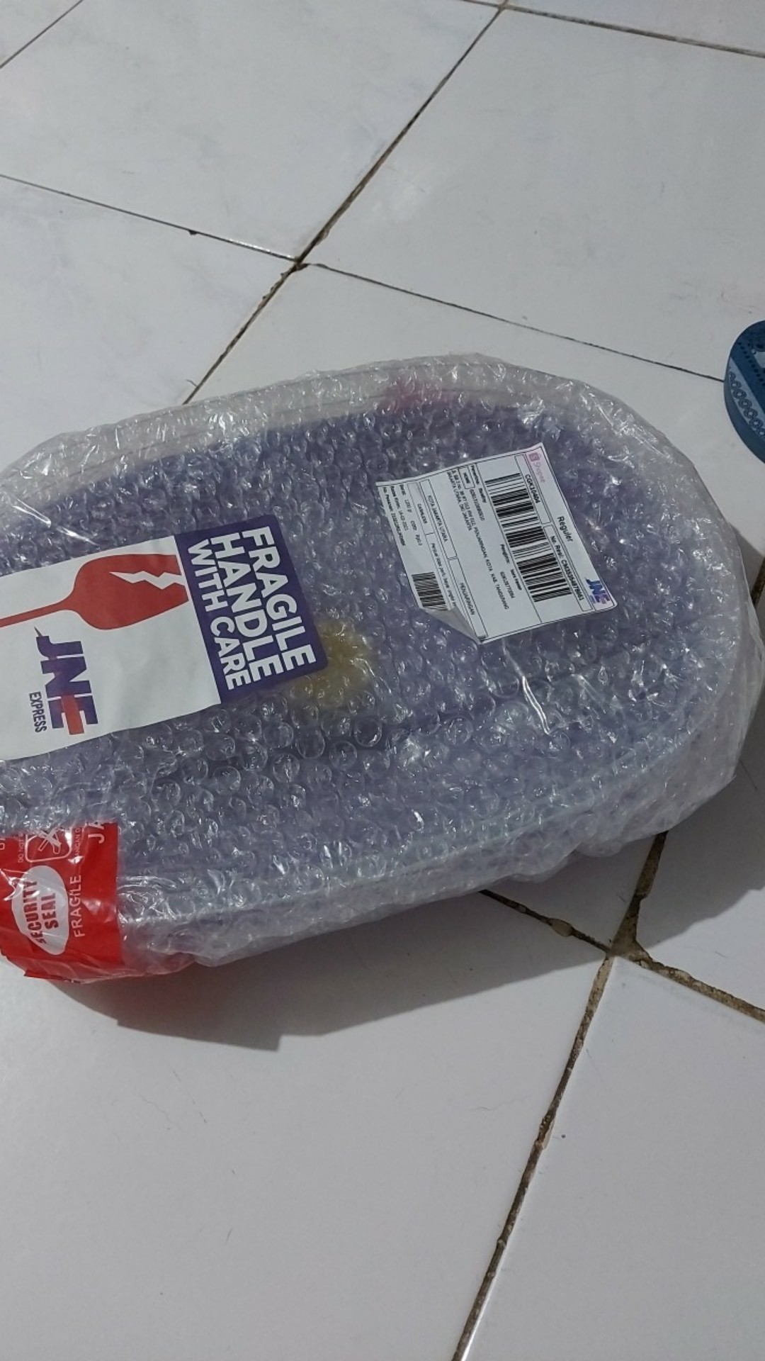 Tempat Bolu / Tempat Kue / Tempat Roti Oval Plastik + Tutup Bening