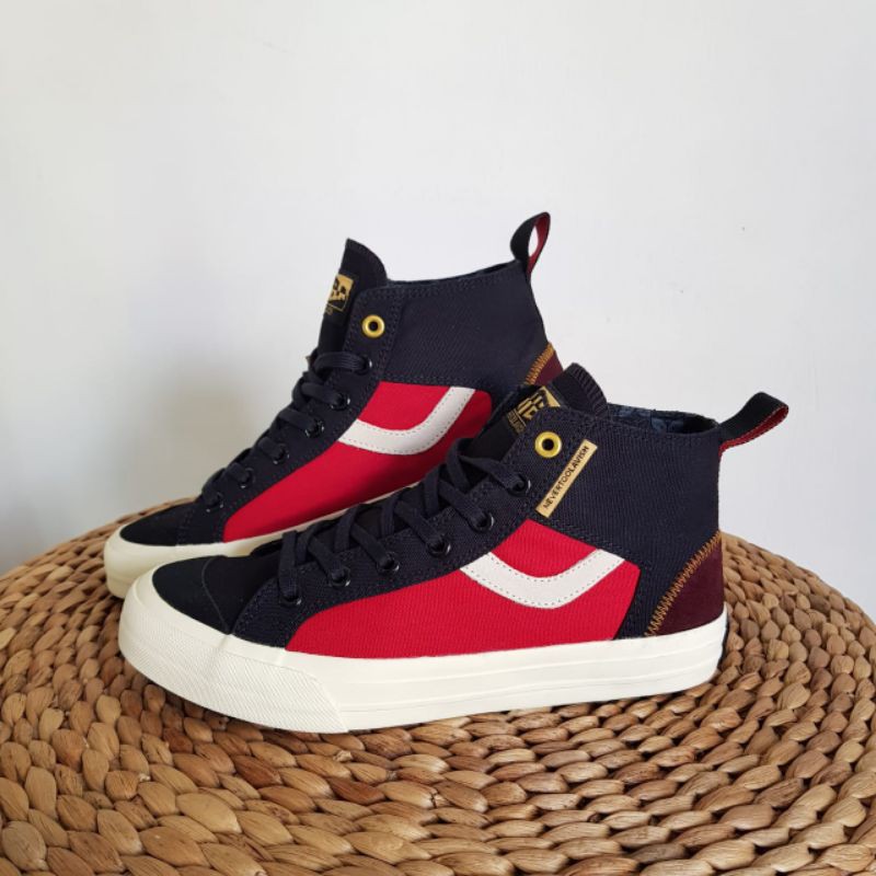 Ventela Noir Lohita Sang Sekerta Yang Ayam High Cut