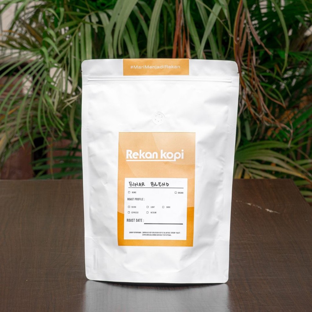 

Biji Kopi Espresso Pilgrim Blend 1 Kg ( Biji / Bubuk ) Rekan Kopi Specialty Coffee