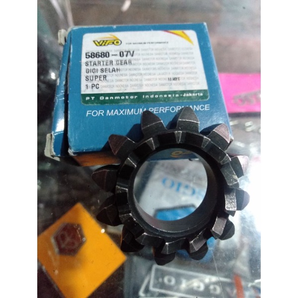 GIGI SELAH VESPA SUPER/GIGI MATAHARI VESPA SUPER