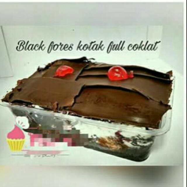 

Black fores full coklat