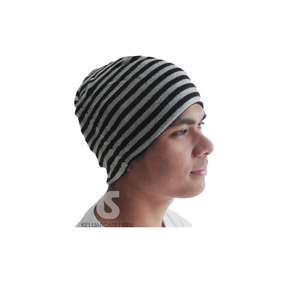 TOPI KUPLUK RAJUT BEANIE