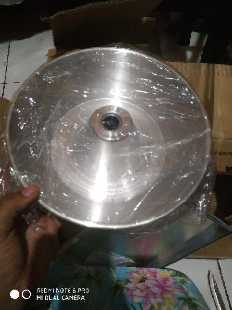 Loyang Bolu Pres Ukuran 22