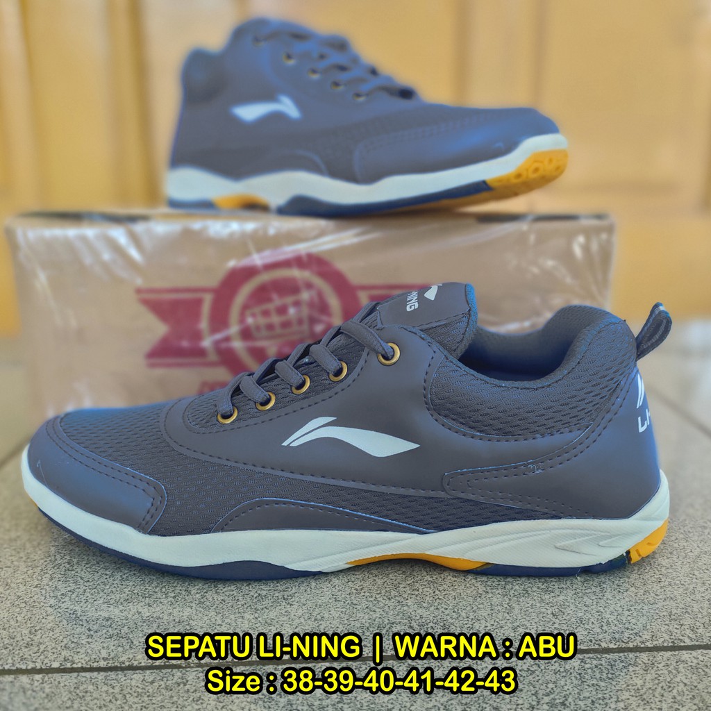 Sneakers Pria Sepatu Tenis Lining 4 Varian Warna