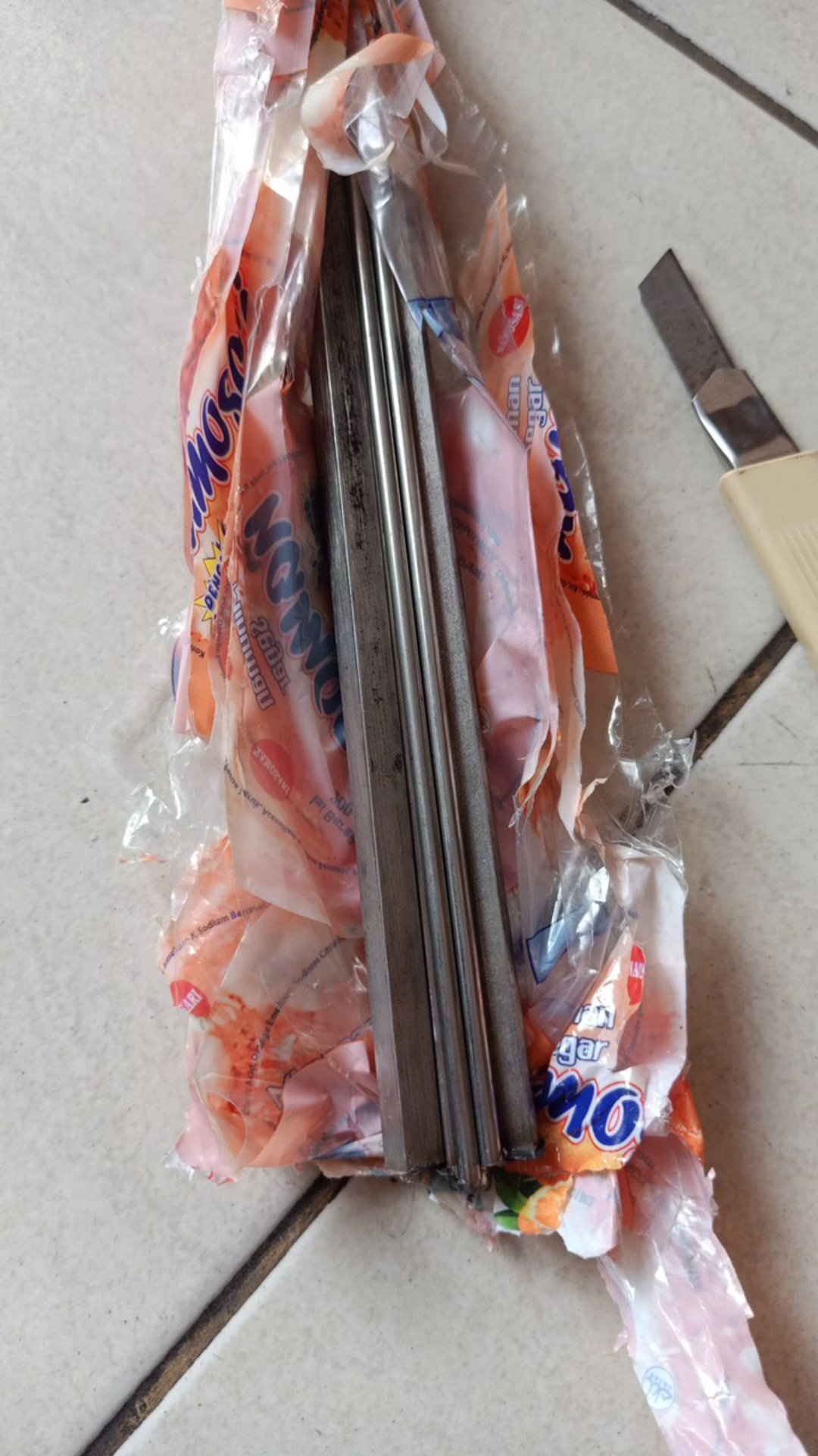 As Kotak Stainless 6 Mm X 6 Mm Panjang 1 Meter As Kotak 201 Stainless Shaft Square Bar