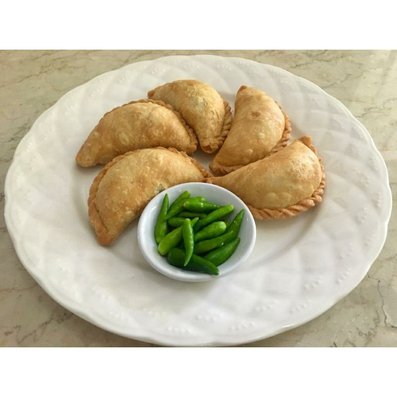 

YeYe Frozen Food Camilan Pastelina sayur 500grm