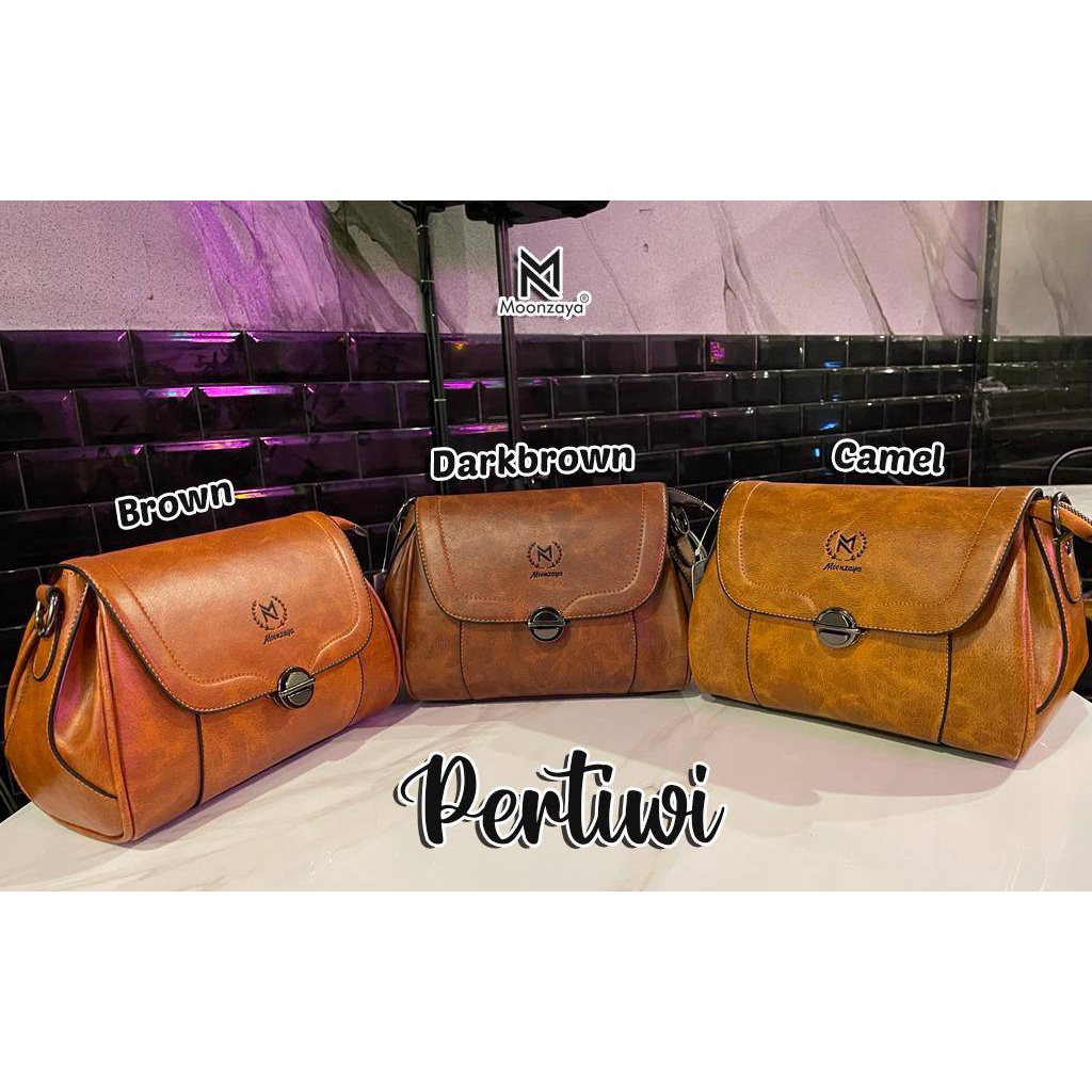 Tas Selempang Wanita Pertiwi Original Moonzaya Desaign unik Bahan Waterproof