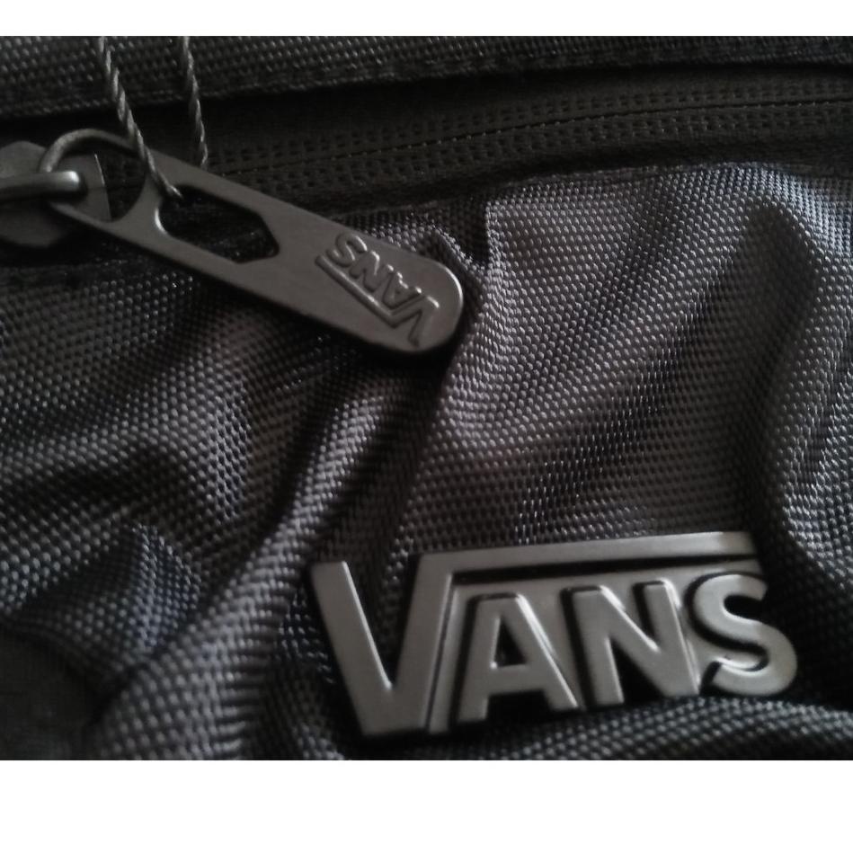 Menarik.. TAS SLEMPANG PRIA DISTRO | TAS WAISTBAG PRIA IMPORT | TAS SELEMPANG PRIA COWOK | WB VOLCOM