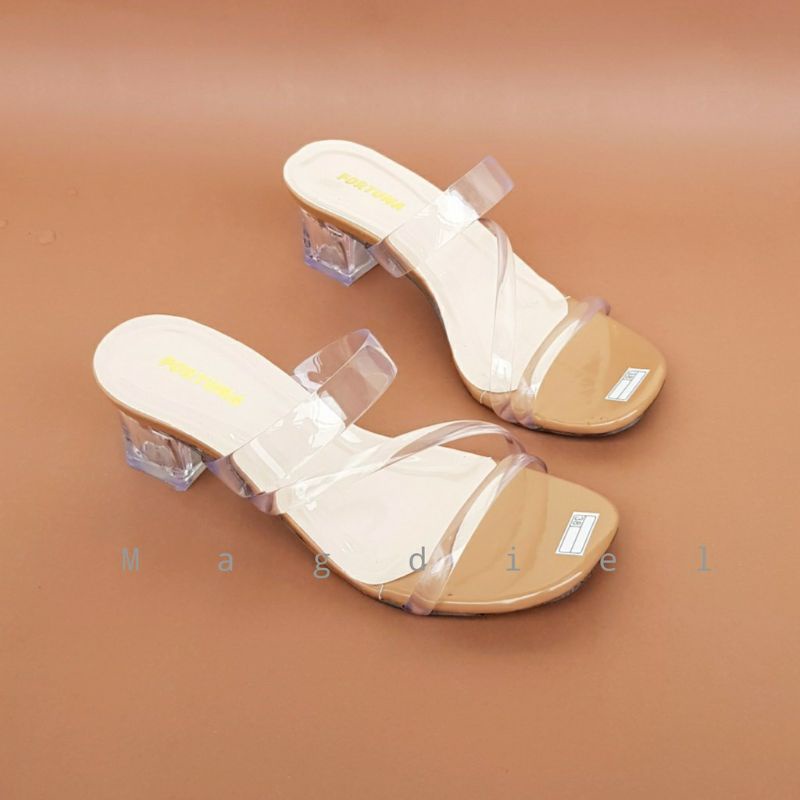 sandal hak kaca jelly bening
