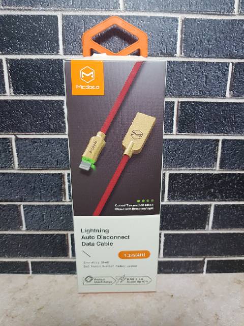 Mcdodo lightning auto disconnect data cable 1.2 m for iphone