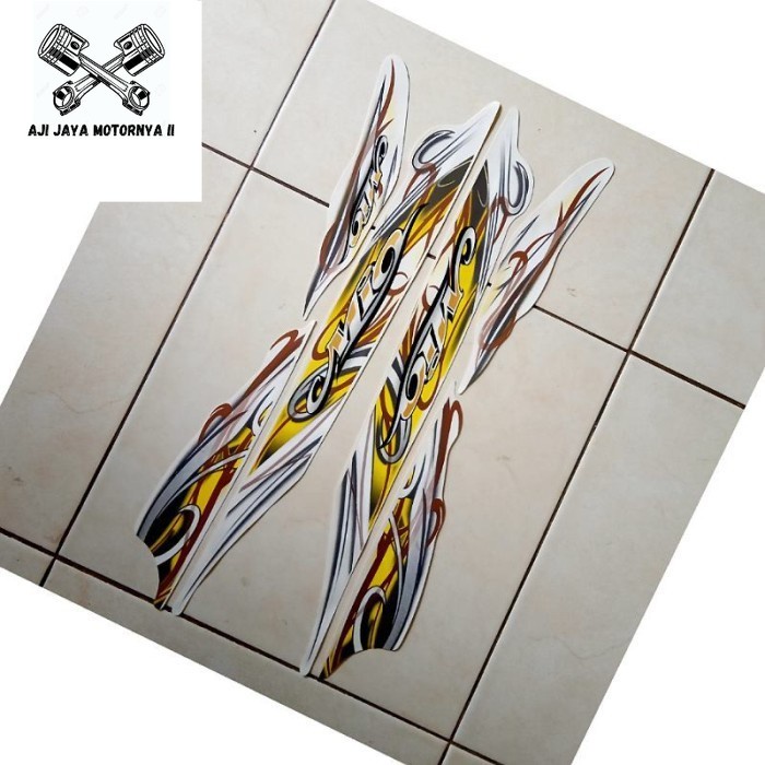 stiker striping motor mio sporty 2010 putih