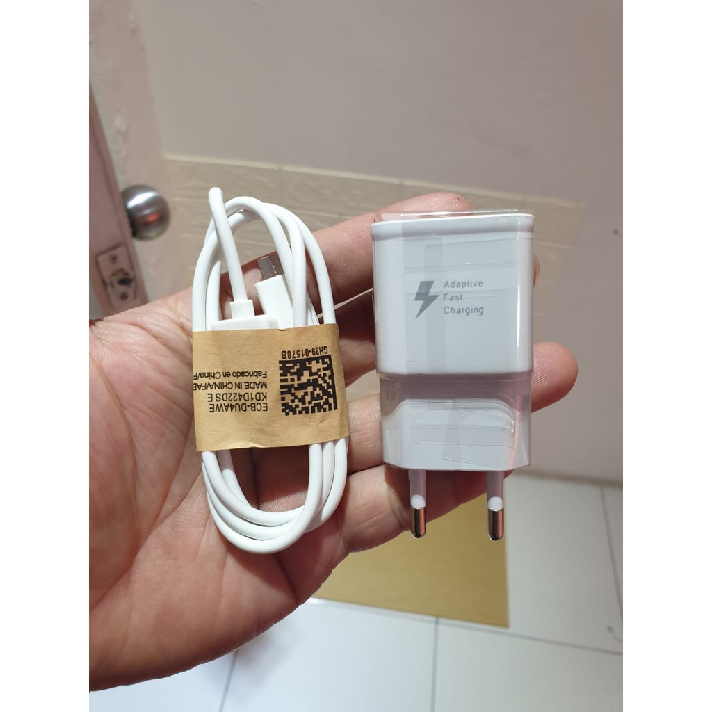 Charger travel charging Termurah