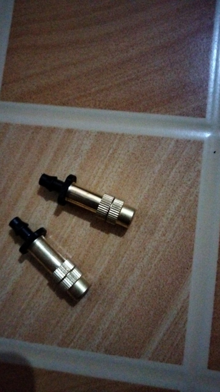 Alat Siram Irrigation Head Sprinkler 0.5 Mm Sprayer Nozzle Adjustable Spray Air Taman Kebun Kandang