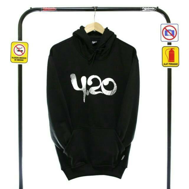 JAKET SWEATER HOODIE 420 HITAM