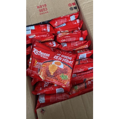 

MIE GORENG RICHEESE NABATI KEJU // MIE VIRAL RICHEESE