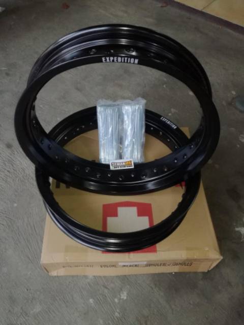Velg expedition 300 350