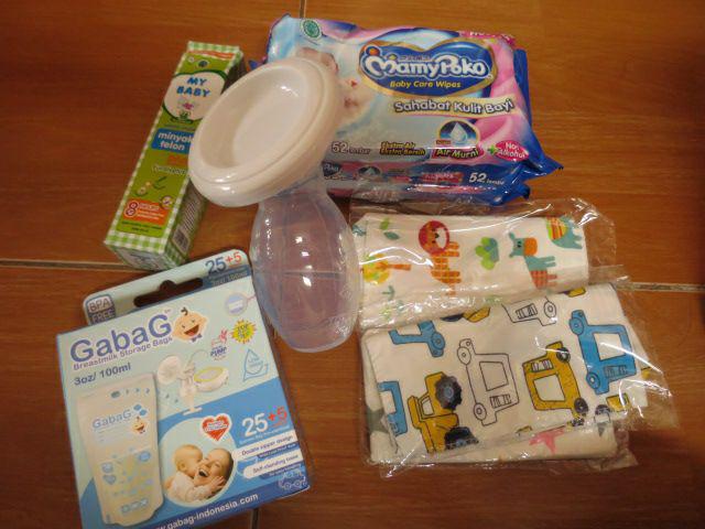 Slaber Segitiga / Celemek Segitiga Import Best Quality