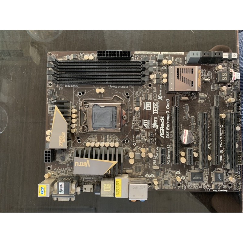 Motherboard asrock extreme 3