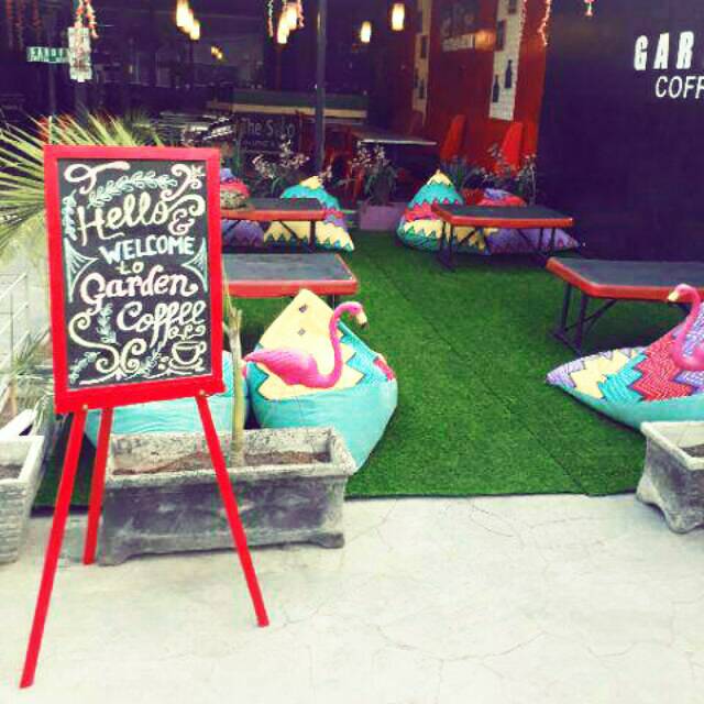 

Papan kapur size 40 x 60cm with standing 120cm