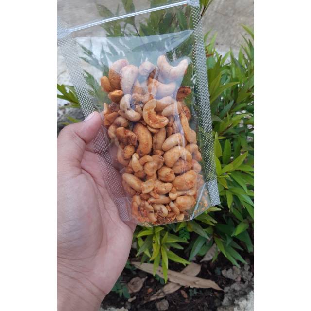 

Kacang mete cashew 100gram