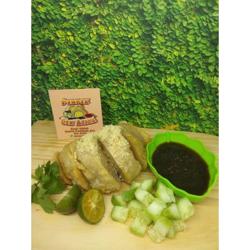 

pempek Kapal Selam Frozen (satuan)