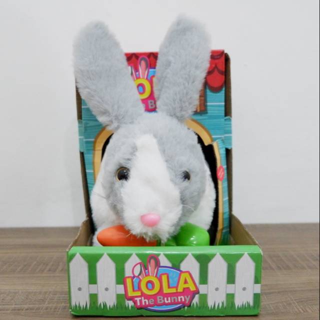 Lola The Bunny Boneka Kelinci