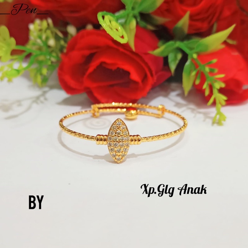 Gelang TITANIUM Anak Krincing plat permata variasi motif Gold ,tidak Karat *COD*