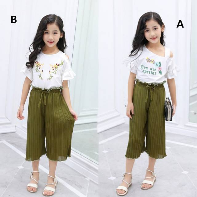 Stelan kulot plisket anak import real pict