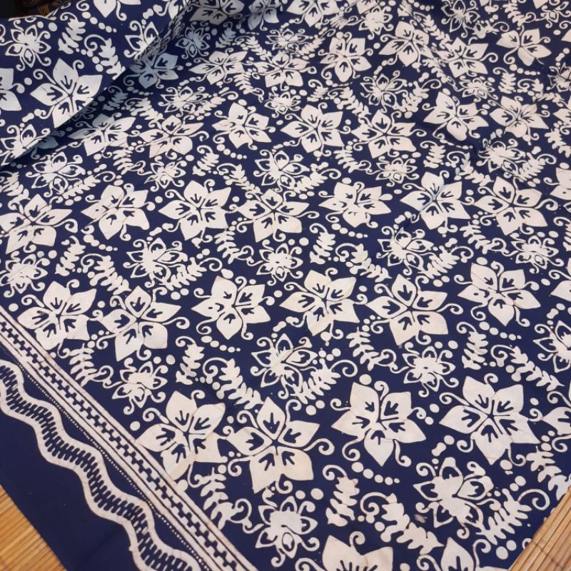 Kain Batik katun CAP motif bunga navy