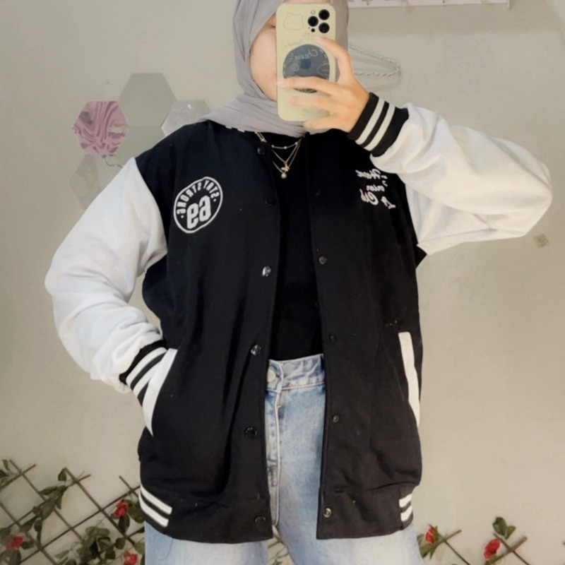 Jaket Varsity Baseball Black White
